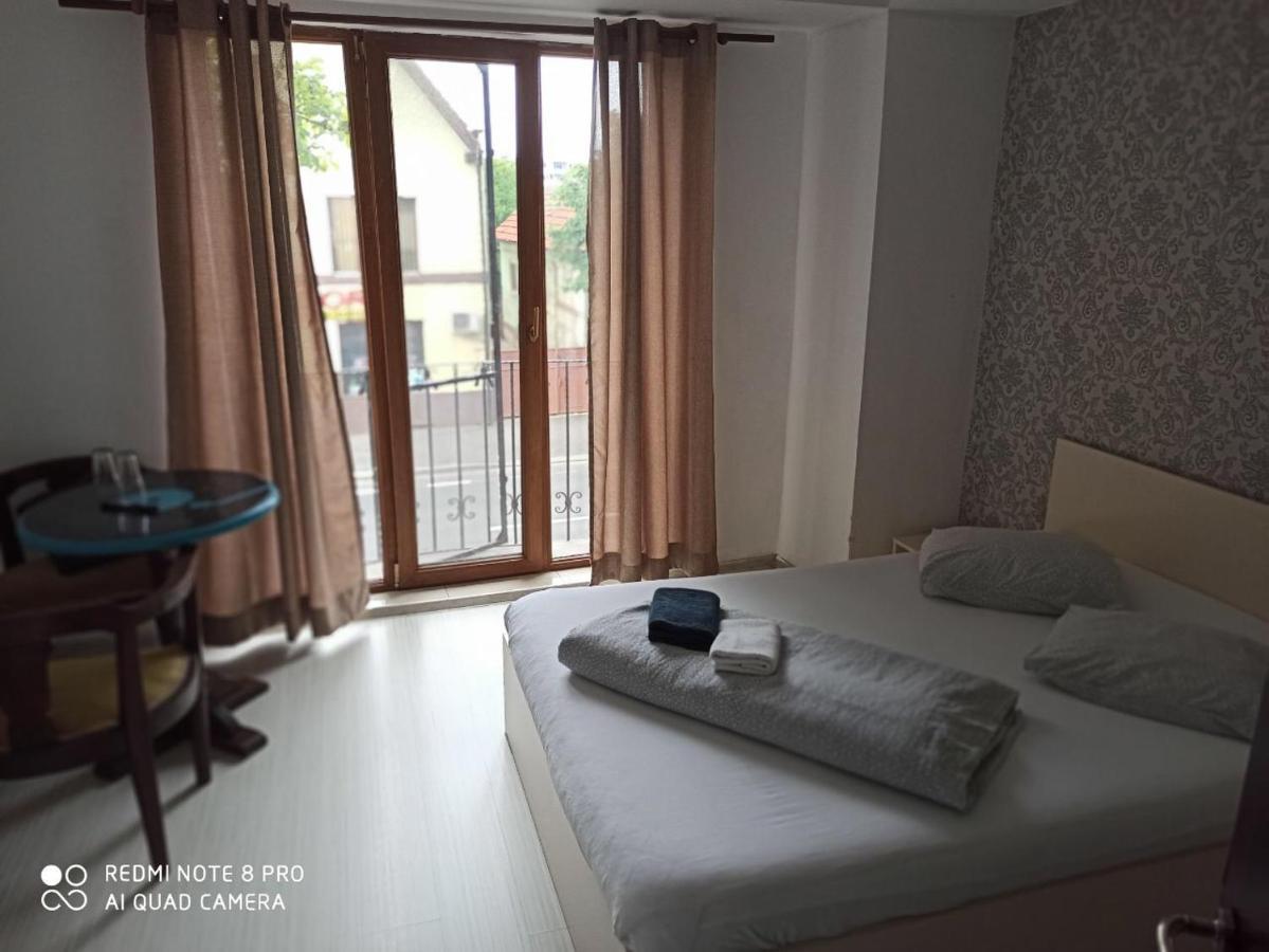 Quik Hotel Braşov Eksteriør billede
