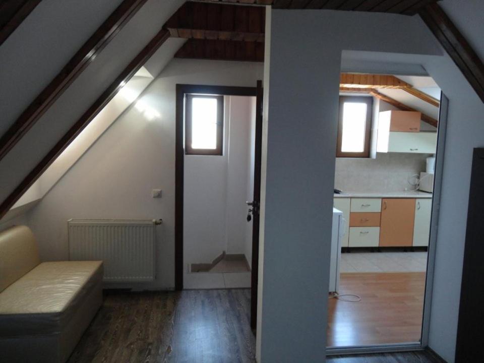 Quik Hotel Braşov Eksteriør billede